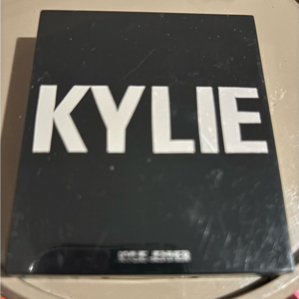 KYLIE Black Makeup Palette